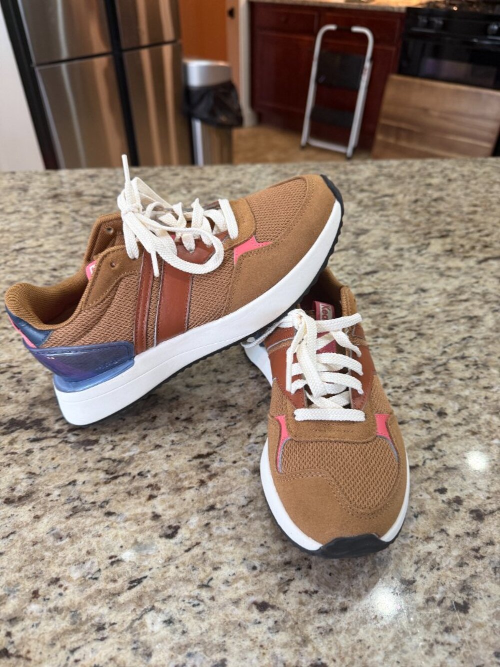 Keds Women’s Retro Sneakers Brown Pink Blue Size 6.5 - Picture 4 of 5
